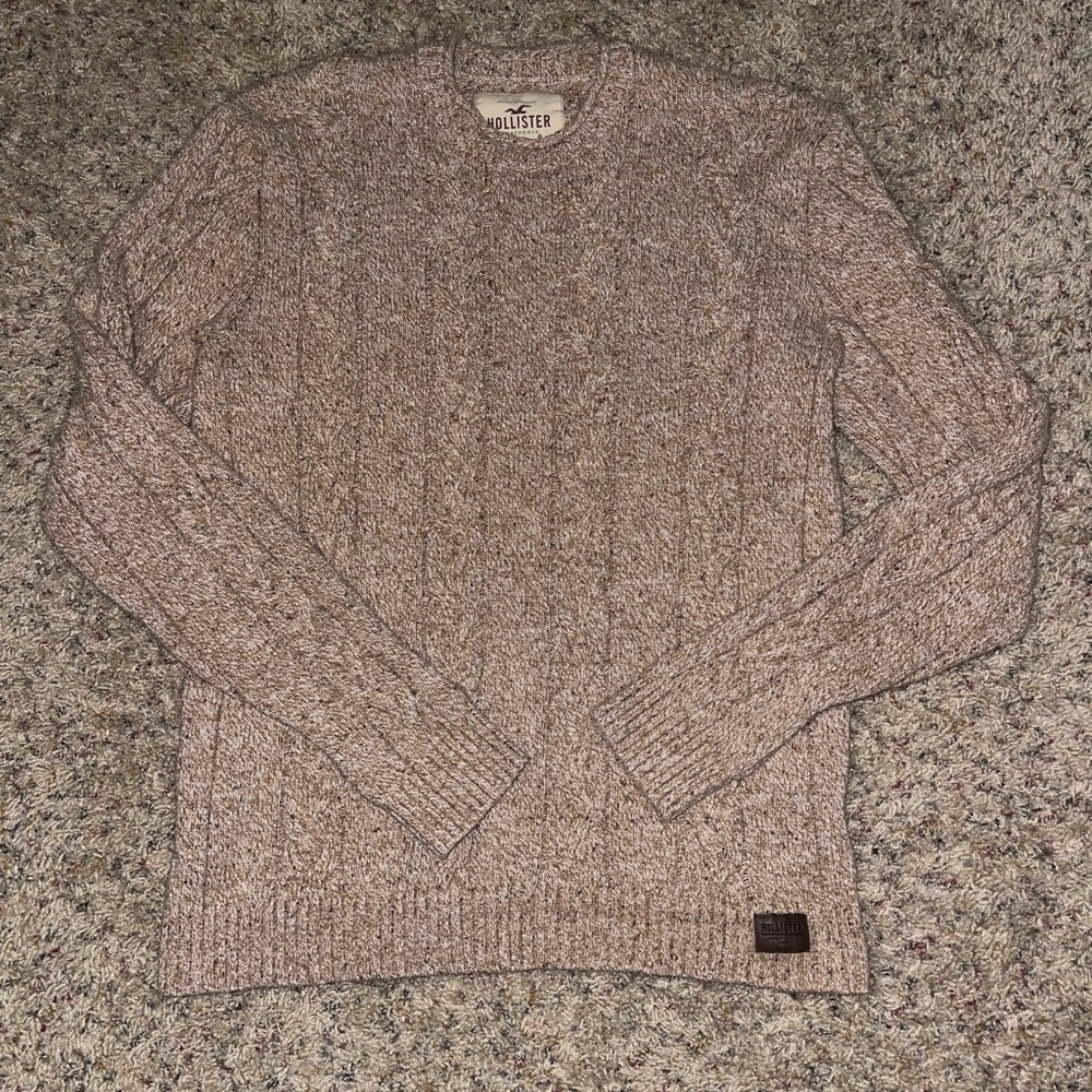 Hollister Chunky Cable Knit Sweater | Medium | Tan